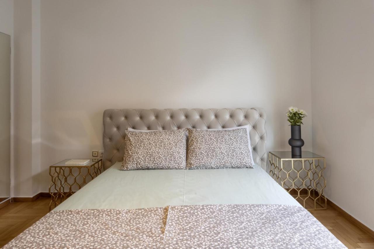 A Truly Wow Experience For Every Guest. The Place Athén Kültér fotó