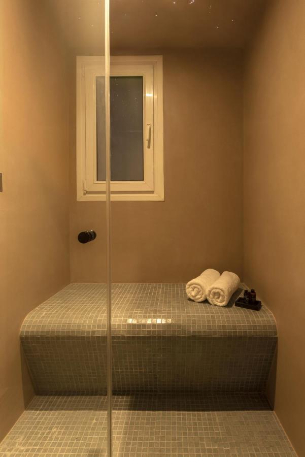 A Truly Wow Experience For Every Guest. The Place Athén Kültér fotó